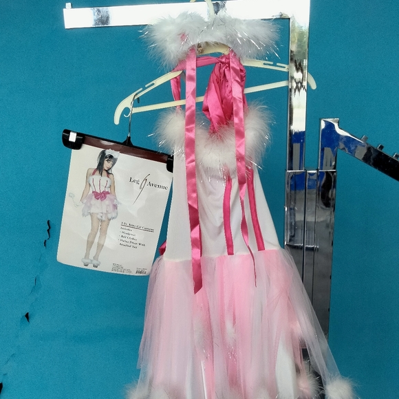 Everything must go - Picture 14 of 14